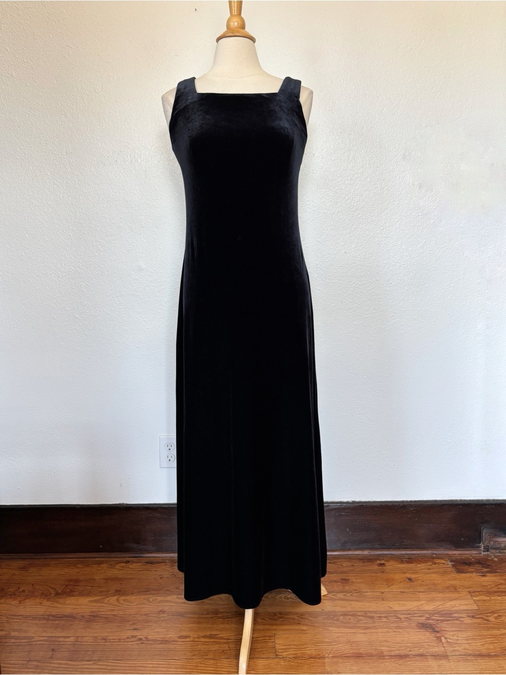 Vintage 90s Classic Black Velvet Sleeveless Maxi Dress
